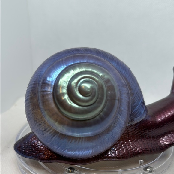 Iridescent Resin Snail Figurine - Picture 3 of 12